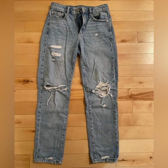 GARAGE| Size 1 Mom Jean - Picture 1 of 13